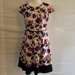 LIZ CLAIBORNE FIT AND FLARE DRESS size 4 pink blue white pleated 40s inspired